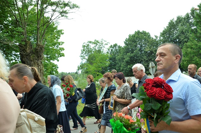 Во Львове почтили память жертв Скниловской трагедии фото 2