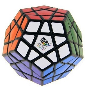 Мегаминкс — головоломка в форме додекаэдра, похожая на кубик Рубика. Фото: : yapo.com.ua