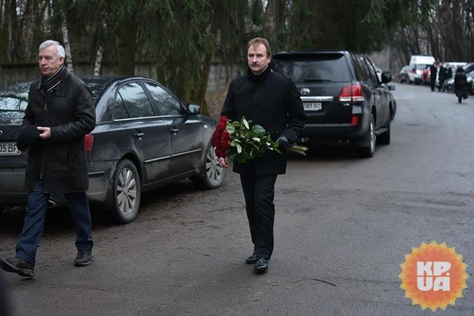 На Южном кладбище похоронили Чечетова под музыку Ива Монтана фото 1