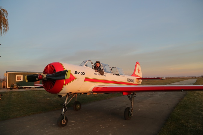 Дима Комаров: Освоил десять видов самолетов, следующий – истребитель! фото 4