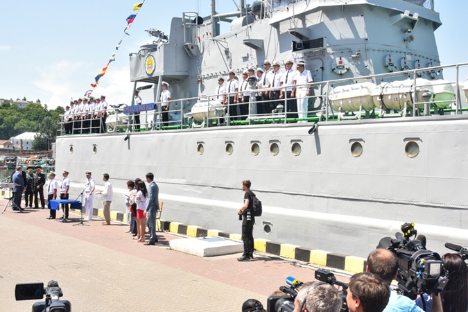 В День ВМС Порошенко назначил командующего Военно-Морских Сил ВСУ фото 2