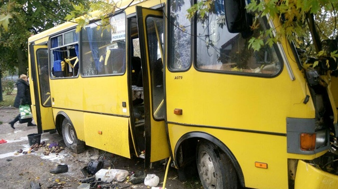 В результате аварии пострадали все пассажиры автобуса, которых госпитализировали в больницы города. Фото: Патрульная полиция Львова