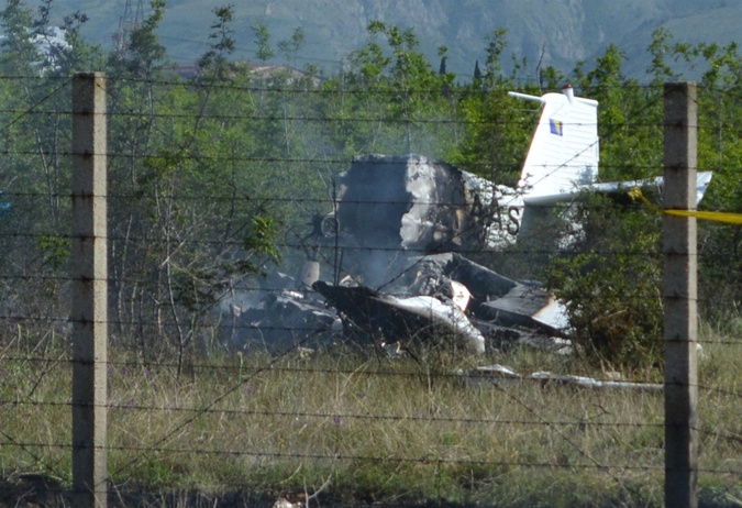 В Боснии разбился самолет, погибли дети фото 1